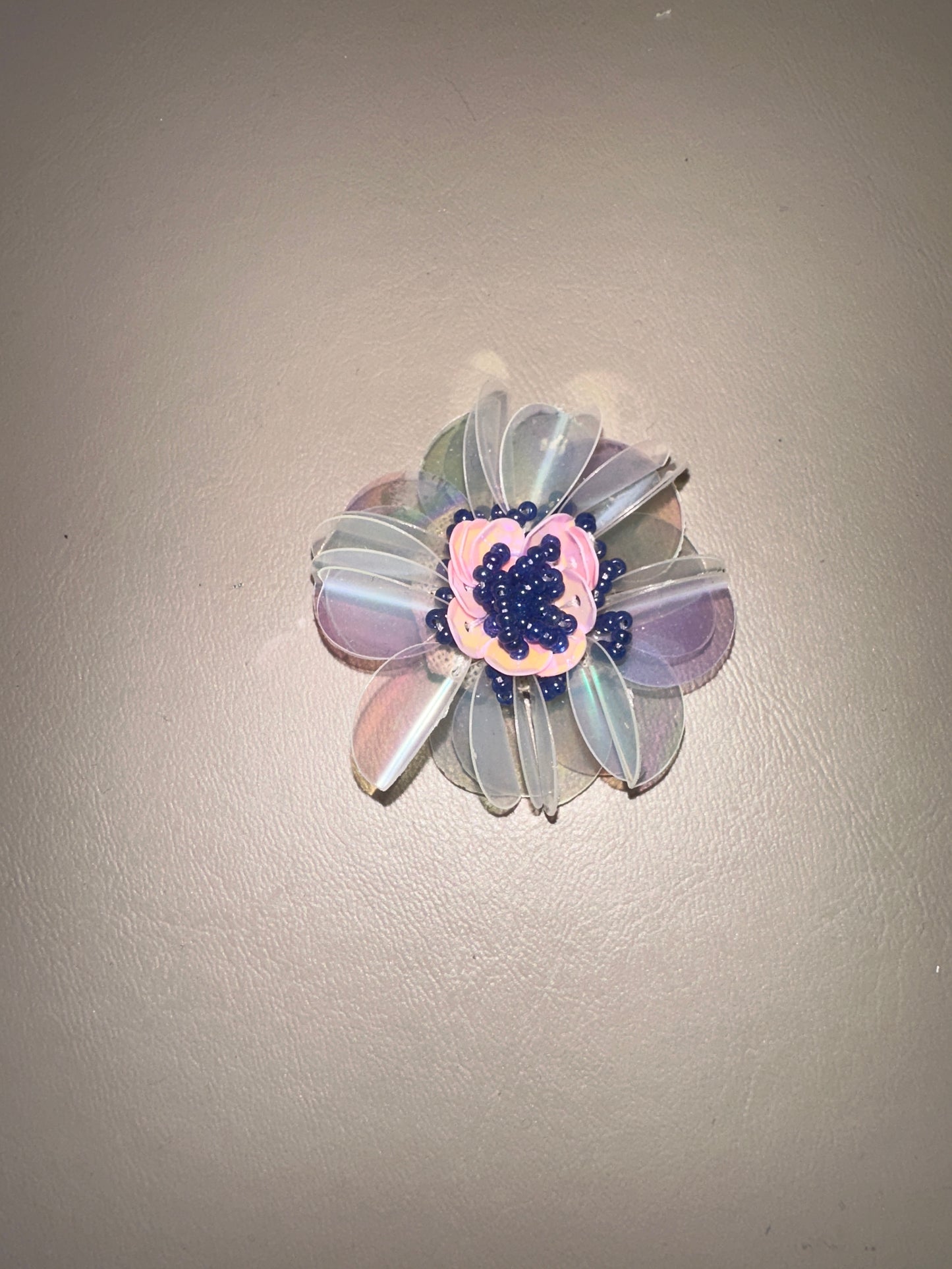 Blue pink magnet