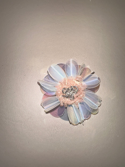 Pink silver magnet